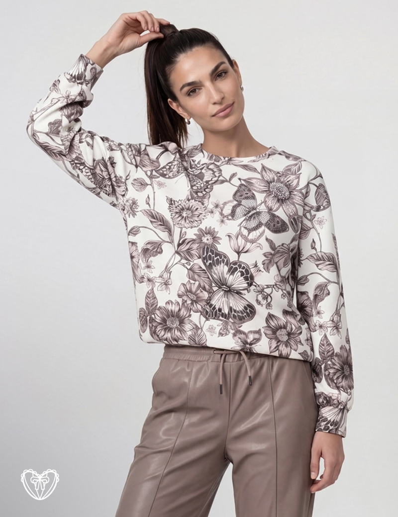 Sudadera estampada mariposas