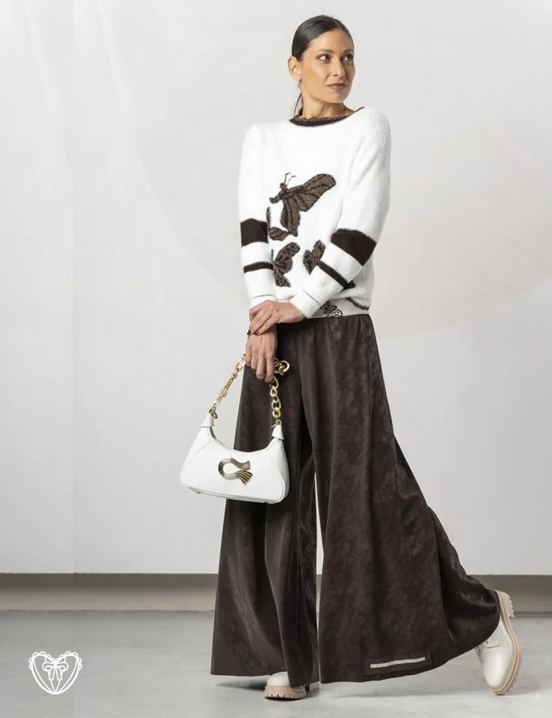 Sudadera lana blanca con mariposas de Elisa Cavaletti