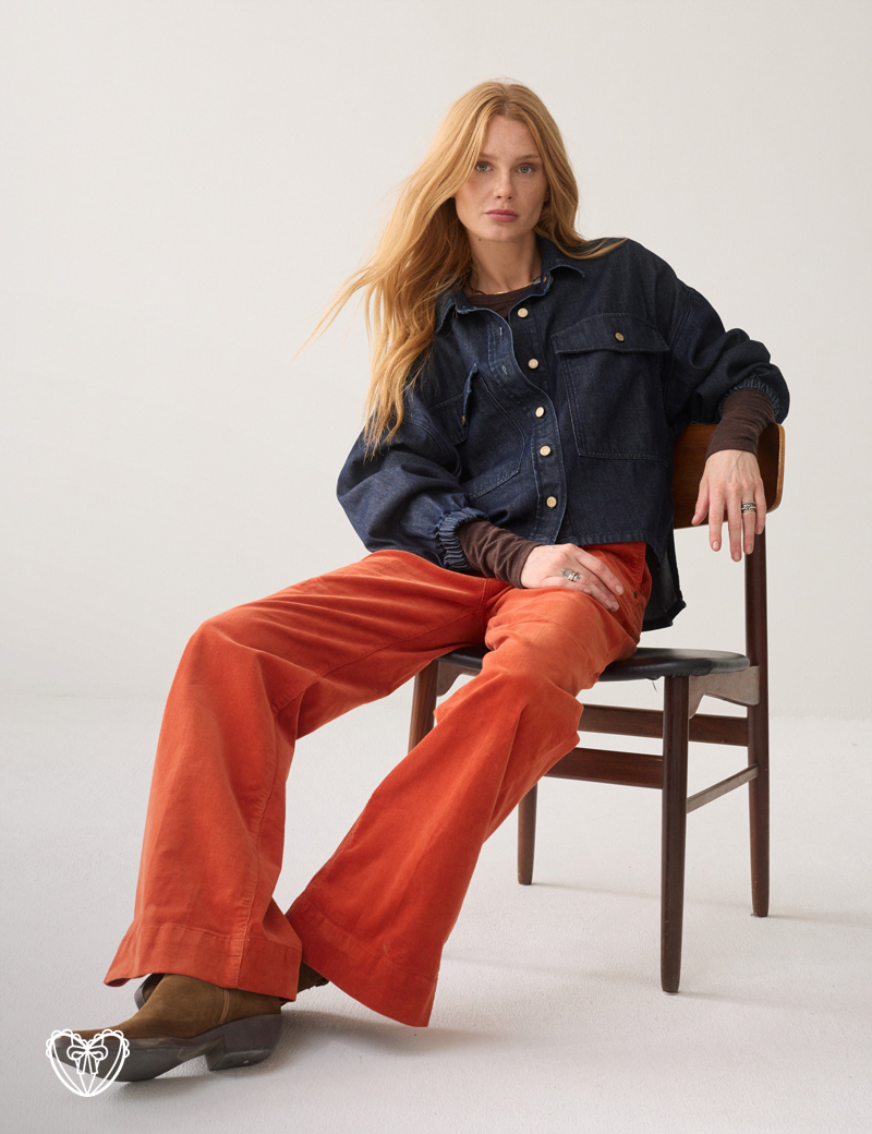 Pantalón de pana naranja